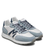 Load image into Gallery viewer, Yoki Sneaker
